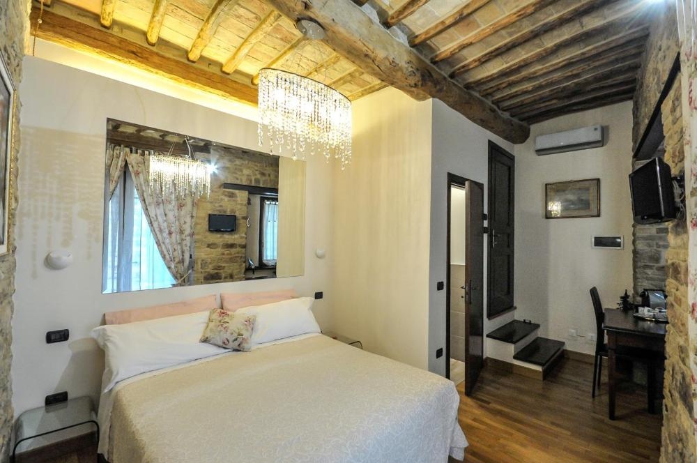 Room image 2